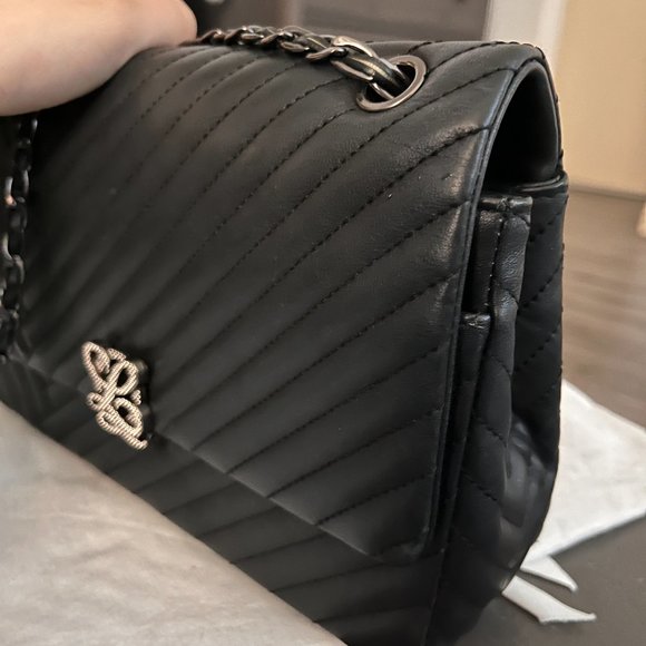 Louis Quatorze! Korean and French Brand: Bought at South Korea Inchen Airport - Picture 3 of 7